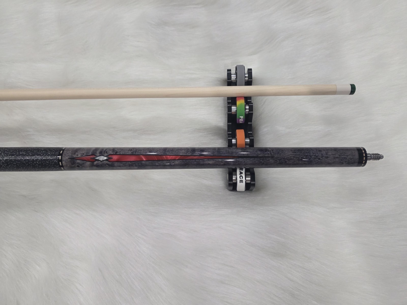 JP09-T Pool Cue Red - Image 2