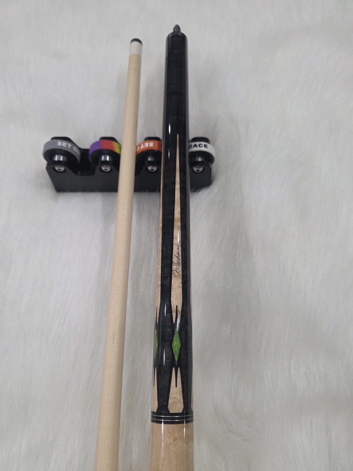 P09-R Pool Cue - Image 5